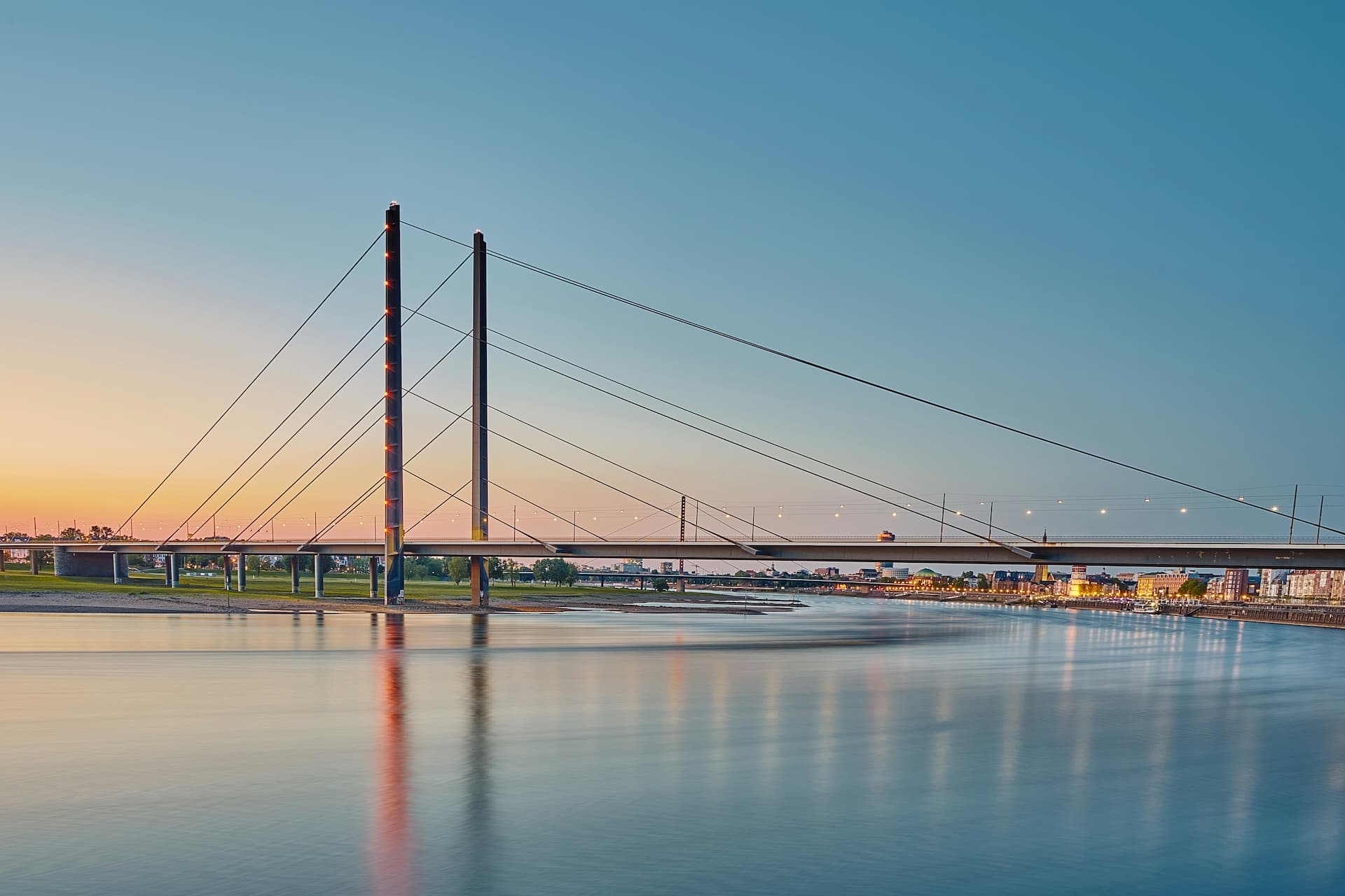 Foto von Düsseldorf für Robert Langbein Grafik & Software